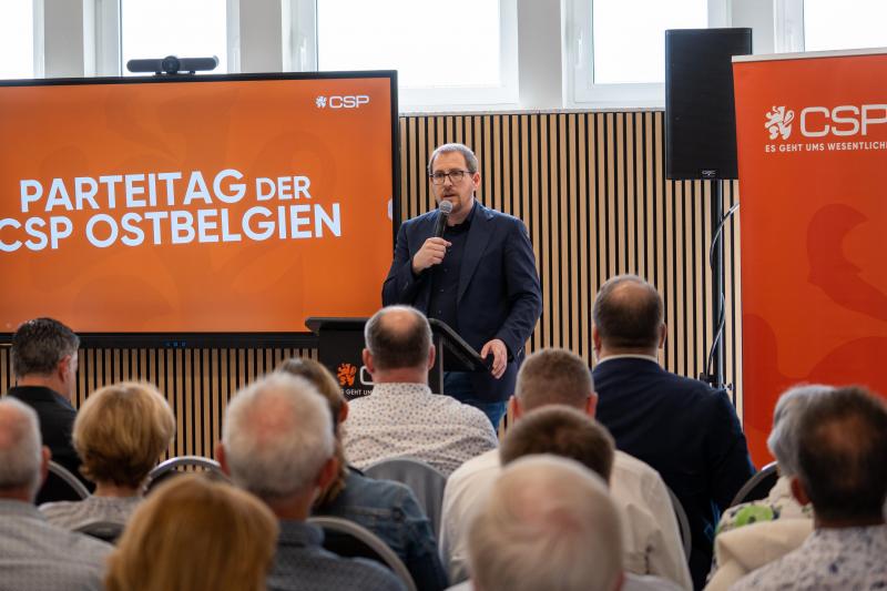 <p>Jérôme Franssen wurde auf dem Parteitag der CSP-Ostbelgien in Eupen als Parteipräsident bestätigt.</p>