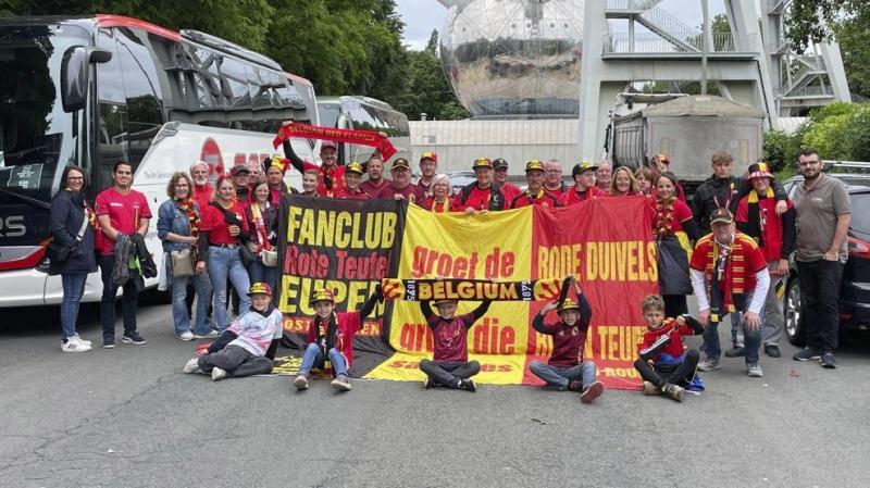 <p>Auch der Fanklub „Rote Teufel Eupen“ war am Samstag vertreten.</p>