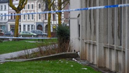 <p>Geldautomat in der Eupener Schulstraße gesprengt: Täter weiter auf der Flucht</p>
