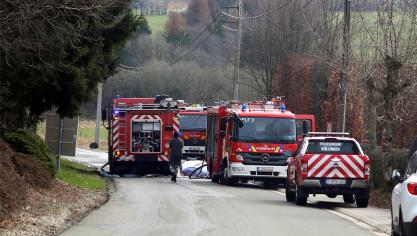 <p>Bütgenbacher Reifenhandel bei Brand komplett zerstört</p>
