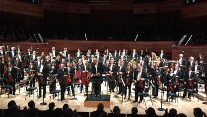 <p>Das Orchestre National de France (ONF) hat seine musikalische Heimat in den Räumlichkeiten von Radio France in Paris. Dirigent am 14. März wird Emmanuel Krivine sein.</p>