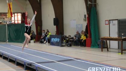 <p>Tumbling-Turnen in Raeren</p>

