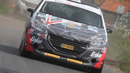<p>Das ostbelgische Team Brül-Arens landete im Peugeot 208 R2 in Westflandern auf Platz drei bei den Junioren.</p>