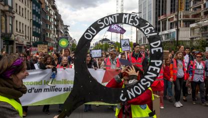 <p>15.000 forderten mehr soziale Rechte und mutige Klimapolitik</p>
