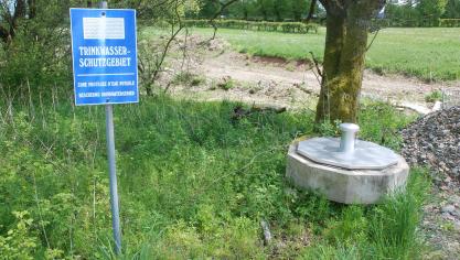 <p>An Lotten in Rocherath schreitet die Sanierung der Quellfassungen 1 und 2 und die Erschließung der Quellfassung 3 voran. Hier soll etwa die Hälfte des Trinkwasserbedarfs der Gemeinde Büllingen gefördert werden.</p>