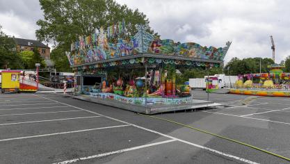 <p>Auch der Parkplatz am Josephine-Koch-Park beherbergt in diesem Jahr Teile der Eupener Kirmes.</p>