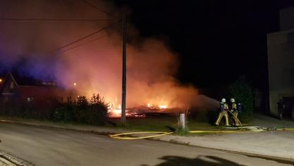 <p>Lagerhalle in Walhorn ausgebrannt</p>
