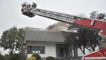 <p>Im Ketteniser Ortsteil Oberste Heide kam es zu einem Brand.</p>