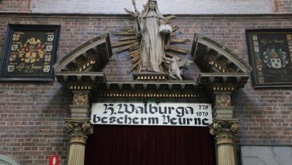 <p>Die St.-Walburga-Kirche wurde bereits im 9. Jahrhundert erbaut.</p>