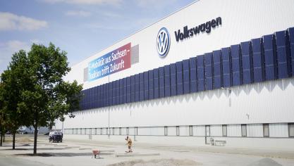 <p>In Zwickau baut der Volkswagen-Konzern für insgesamt 1,2 Milliarden Euro Hallen komplett neu oder um.</p>