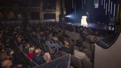 <p>Elio Di Rupo beim Festakt am Samstagabend im Theater von Namur</p>