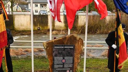 <p>Ardennenoffensive: Denkmaleinweihung in Schönberg</p>
