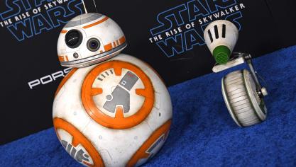 <p>BB-8 (l.) and D-O</p>