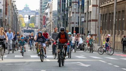 <p>Radfahrer nahmen die rue de la Loi in Brüssel in Beschlag.</p>