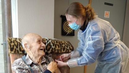 <p>Am Montagnachmittag wurden die Senioren in Bütgenbach geimpft.</p>