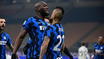 <p>Inter besiegt Juve und übernimmt Tabellenführung</p>
