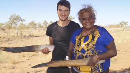 <p>Josua Dahmen wurde mit offenen Armen empfangen und hat viel vom traditionellen Wissen der Jaru-Sprecher gelernt.</p>