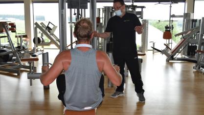 <p>Martin Birnbaum durfte am Mittwoch wieder motivierte Mitglieder im Medifit empfangen.</p>