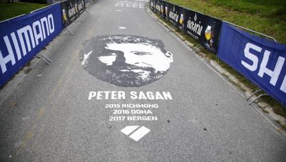 <p>Auch Peter Sagan hat Fans entlang des Parcours.</p>