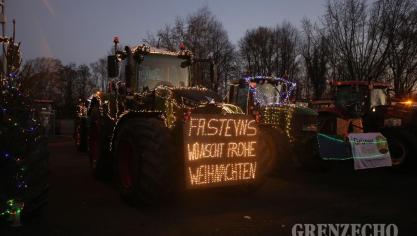 <p>„Adventsleuchten der Traktoren“ im Norden der DG</p>
