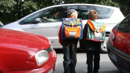 <p>Die diesjährige Verkehrssicherheitskampagne zum Schulanfang steht unter dem Motto: „Achte auf die Kleinen, doch nicht nur auf die Deinen.“</p>