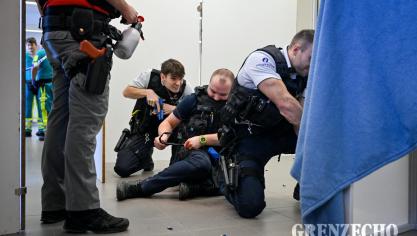 <p>Multidisziplinäre Übung der Eifelpolizei in Worriken</p>
