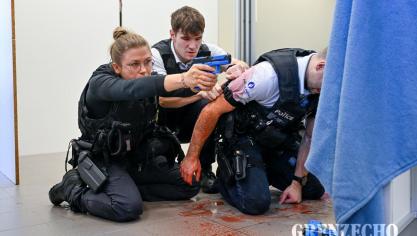 <p>Multidisziplinäre Übung der Eifelpolizei in Worriken</p>
