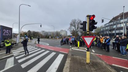 <p>[Video] Symbolische Sperrung: 253 Sekunden für 253 Opfer</p>
