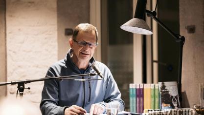 <p>Seitenstraße</p>
