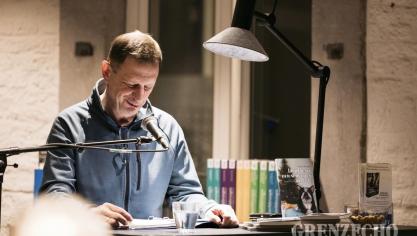 <p>Seitenstraße</p>
