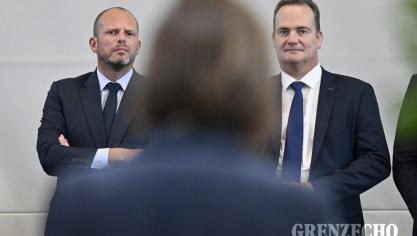 <p>Verteidigungsminister Theo Francken in Eupen</p>
