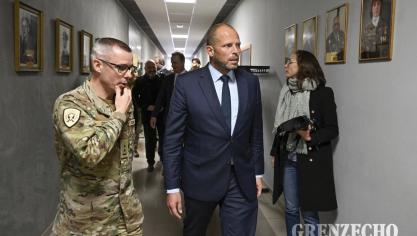 <p>Verteidigungsminister Theo Francken in Eupen</p>
