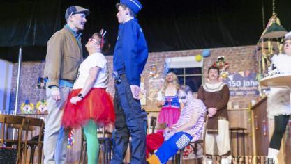 <p>Theater Kom(m)ödchen</p>
