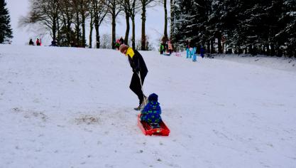 <p>Rodelspaß kehrt nach 15 Jahren an den Zosterbach in Nidrum zurück</p>
