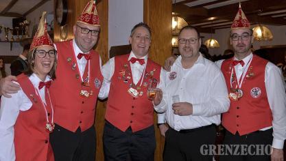 <p>Lachende Böschäsel Arena Rocherath</p>
