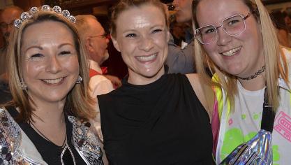 <p>Lachende Böschäsel Arena Rocherath</p>
