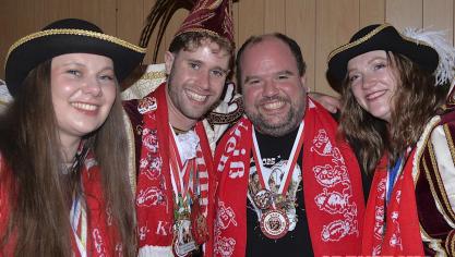 <p>Lachende Böschäsel Arena Rocherath</p>
