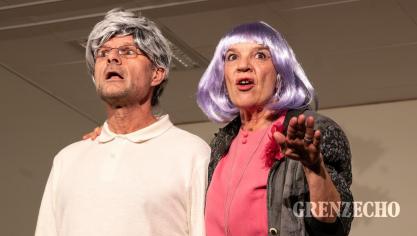 <p>Theatergruppe Crombach mit „Die Physiker“</p>
