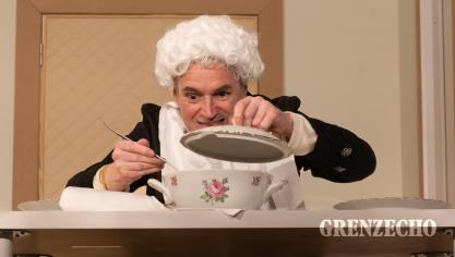 <p>Theatergruppe Crombach mit „Die Physiker“</p>
