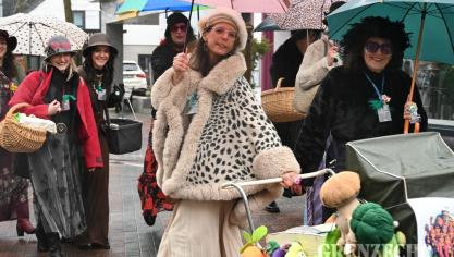 <p>Möhnendonnerstag in St.Vith [Teil 1]</p>
