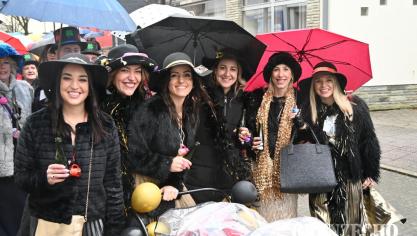 <p>Möhnendonnerstag in St.Vith [Teil 1]</p>
