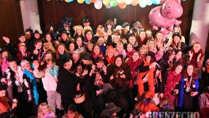 <p>Möhnendonnerstag in St.Vith [Teil 2]</p>
