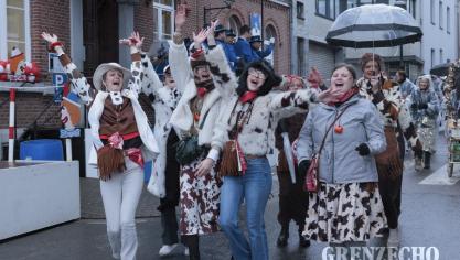 <p>Altweiberdonnerstag in Kelmis [Teil 1]</p>
