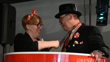 <p>Möhnendonnerstag in Büllingen [Teil 1]</p>
