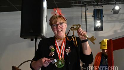 <p>Möhnendonnerstag in Büllingen [Teil 1]</p>
