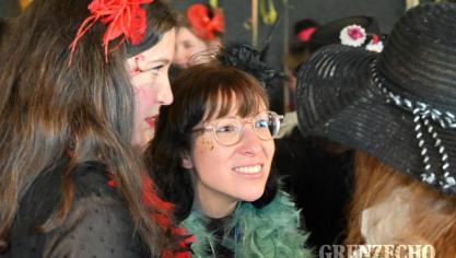 <p>Möhnendonnerstag in Büllingen [Teil 2]</p>
