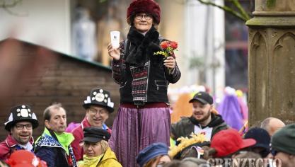 <p>Altweiberdonnerstag am Marktplatz [Teil 1]</p>

