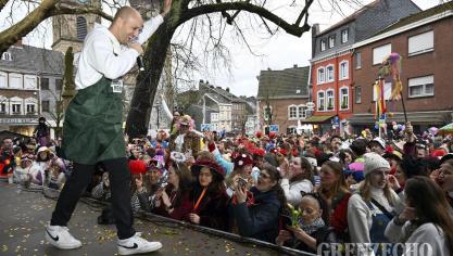 <p>Altweiberdonnerstag am Marktplatz [Teil 2]</p>
