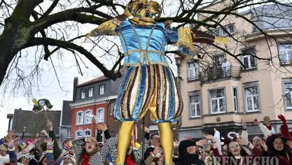 <p>Altweiberdonnerstag am Marktplatz [Teil 2]</p>
