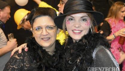 <p>Möhnendonnerstag in Grüfflingen</p>

